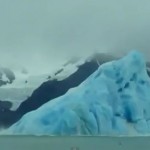 Video Iceberg flip over