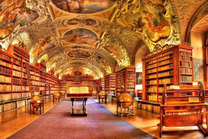 http://www.nistido.com/wp-content/uploads/2013/01/theological-hall-strahov-monastery-library-prague.jpg