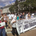 Madres Se Reunen En La Plaza de Mayo